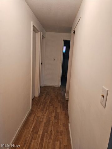 310 Cynthia Drive, Chardon, OH 44024