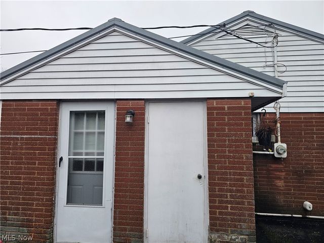 310 Cynthia Drive, Chardon, OH 44024