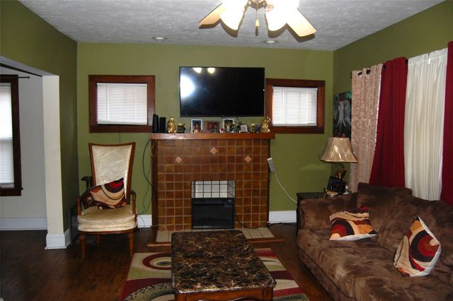 239 E 25TH Street, Erie, PA 16503