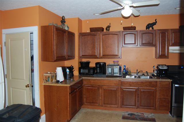 239 E 25TH Street, Erie, PA 16503