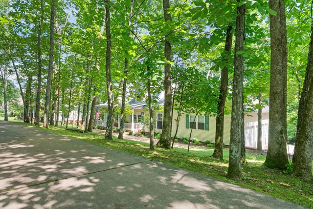2023 Crencor Dr, Goodlettsville, TN 37072