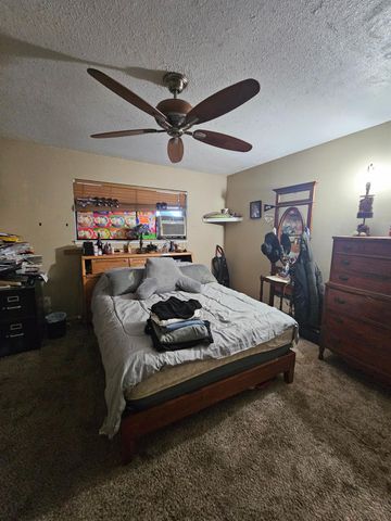 469 Orlando Ln, Lathrop, CA 95330