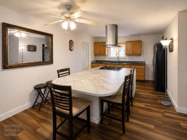 469 Orlando Ln, Lathrop, CA 95330