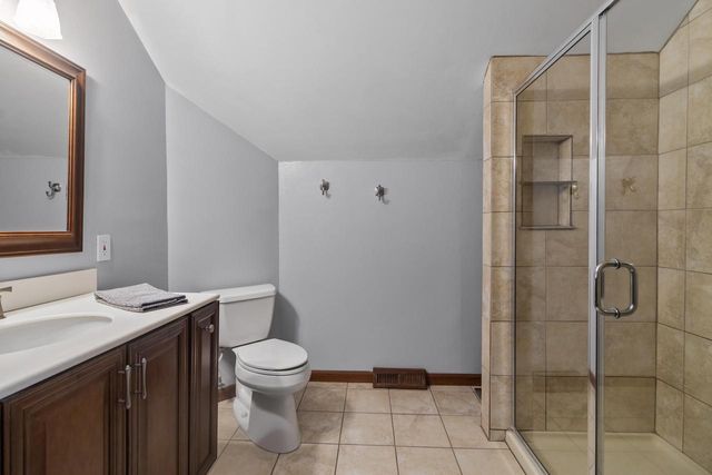 2554 S Sterling CIRCLE, East Troy, WI 53120