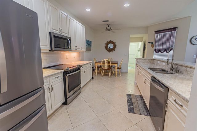 10440 SW Westlawn Boulevard, Port St. Lucie, FL 34987