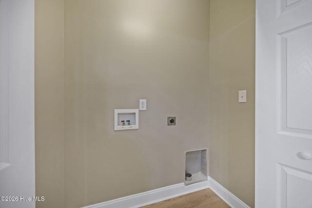 200 Lighthouse Lane B3, Swansboro, NC 28584