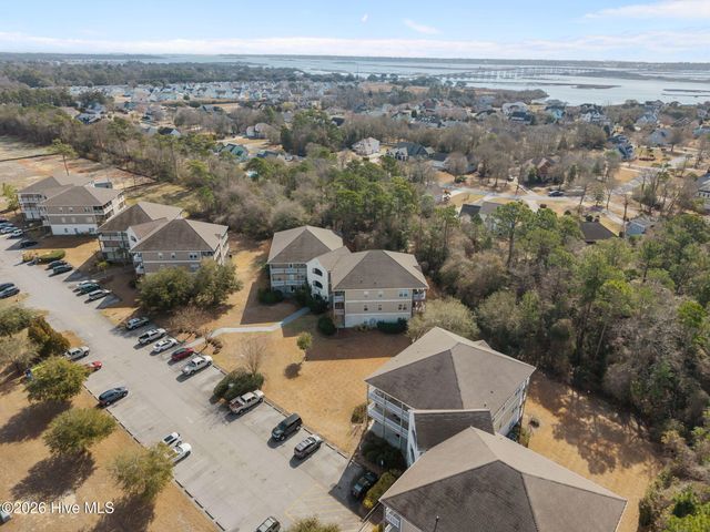 200 Lighthouse Lane B3, Swansboro, NC 28584