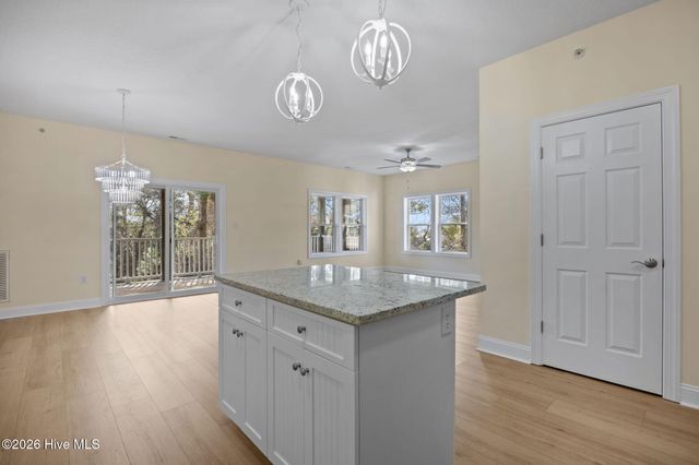 200 Lighthouse Lane B3, Swansboro, NC 28584