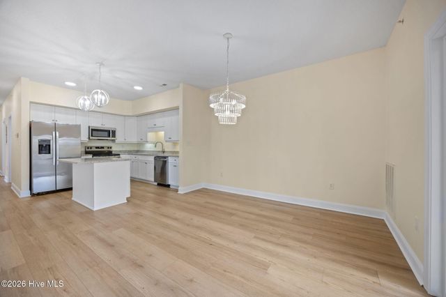 200 Lighthouse Lane B3, Swansboro, NC 28584