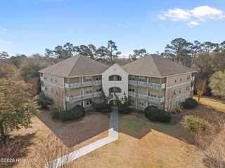 200 Lighthouse Lane B3, Swansboro, NC 28584