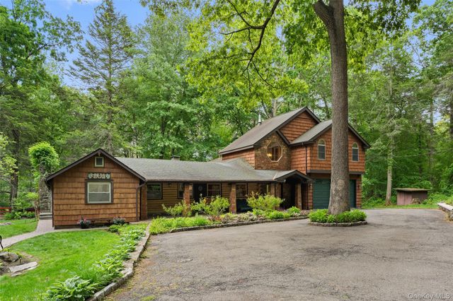 25 Cabin Ridge Road, Chappaqua, NY 10514