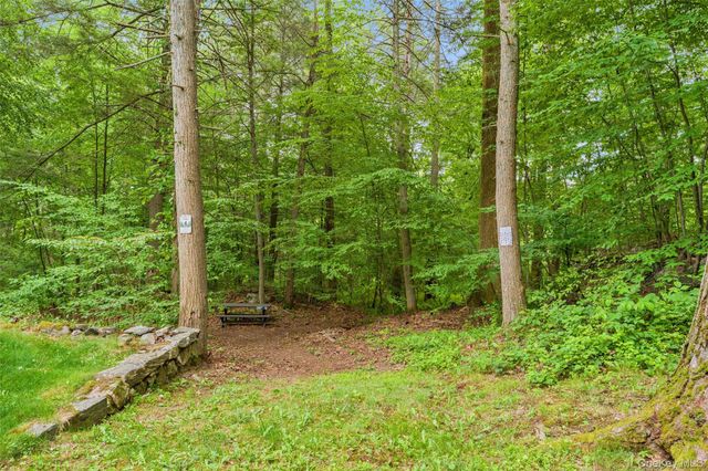 25 Cabin Ridge Road, Chappaqua, NY 10514