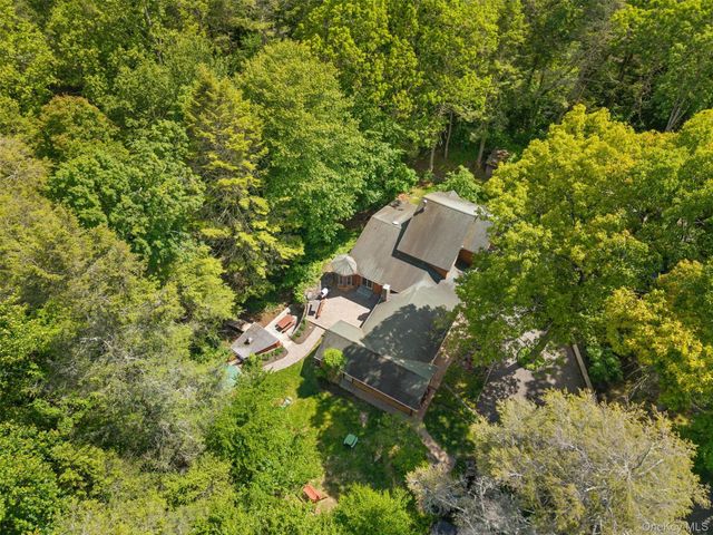 25 Cabin Ridge Road, Chappaqua, NY 10514