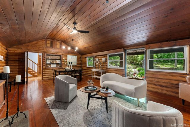 25 Cabin Ridge Road, Chappaqua, NY 10514