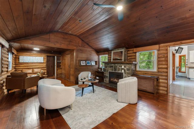 25 Cabin Ridge Road, Chappaqua, NY 10514