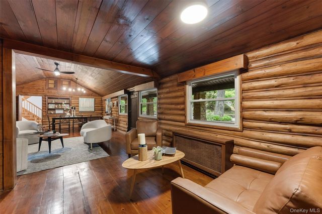 25 Cabin Ridge Road, Chappaqua, NY 10514