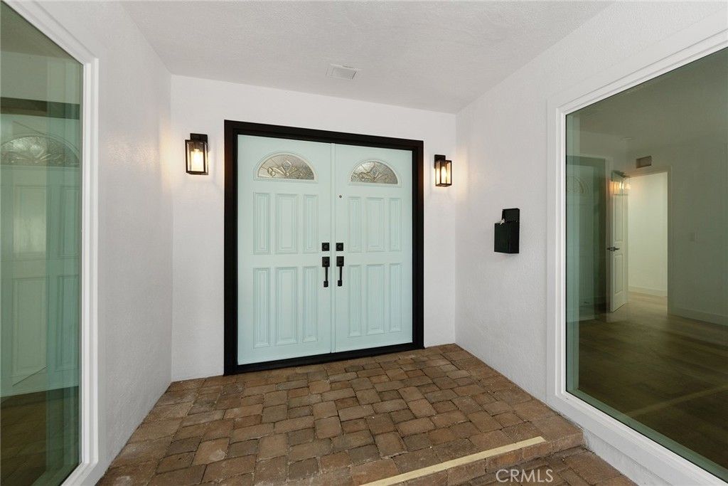 521 W Memory, Santa Ana, CA 92706 — photo 5