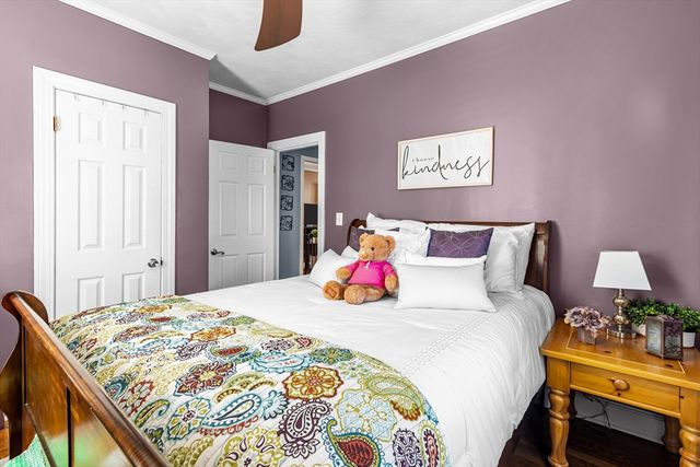 17 Mowry Ave, Cumberland, RI 02864