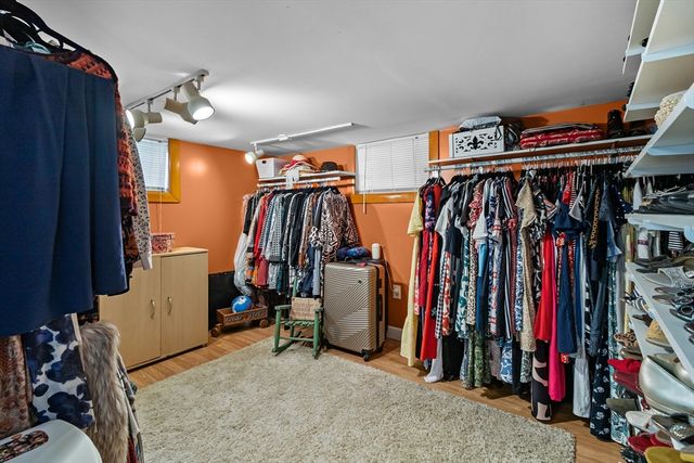 17 Mowry Ave, Cumberland, RI 02864