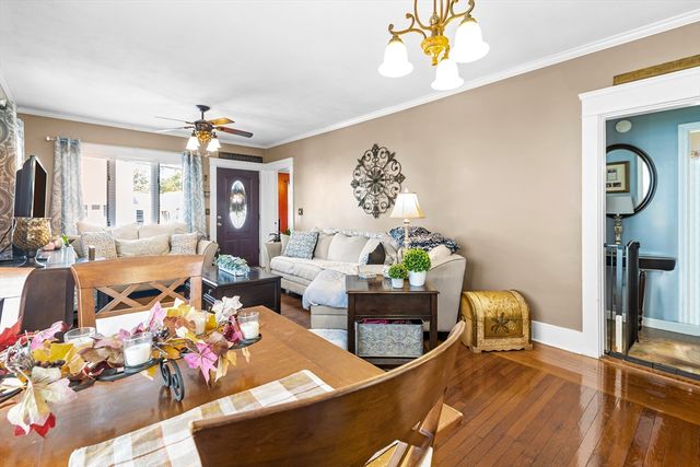 17 Mowry Ave, Cumberland, RI 02864