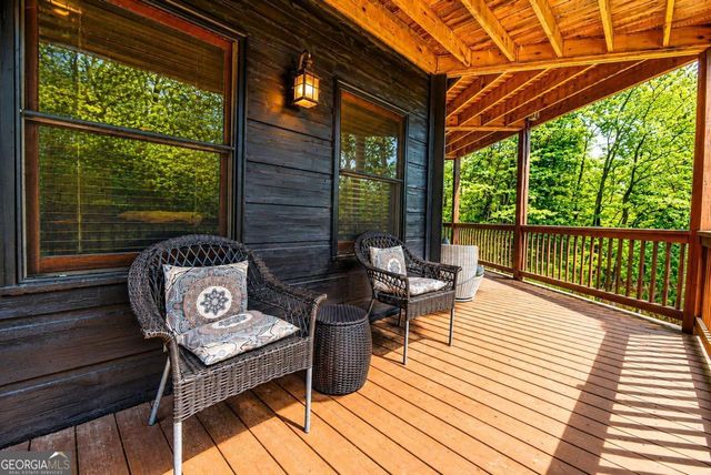 901 Stuart Mountain Road, Mineral Bluff, GA 30559
