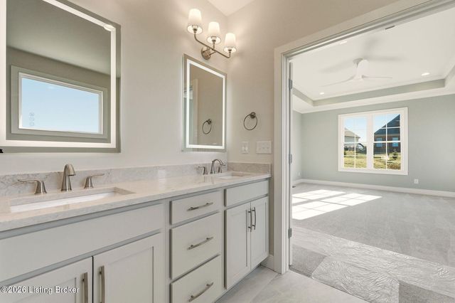 17614 Fox Spring Way, Louisville, KY 40245