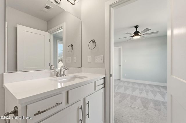 17614 Fox Spring Way, Louisville, KY 40245