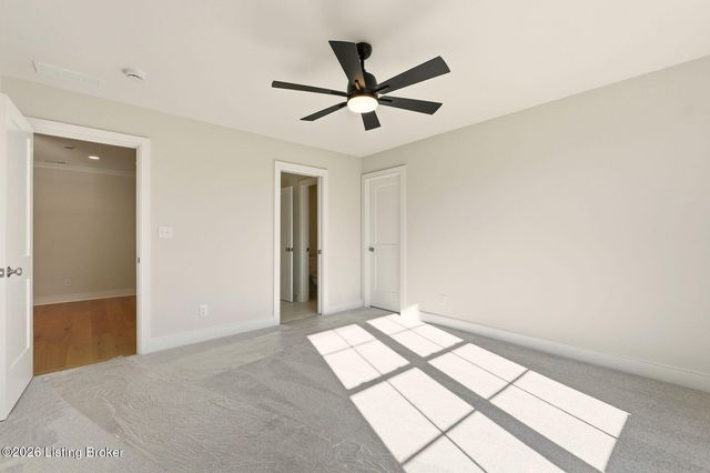 17614 Fox Spring Way, Louisville, KY 40245