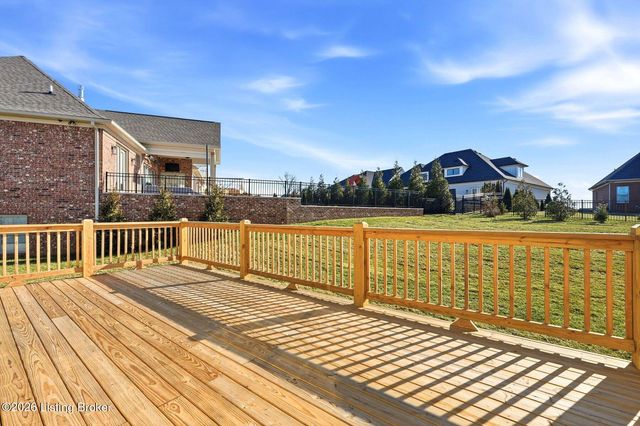 17614 Fox Spring Way, Louisville, KY 40245