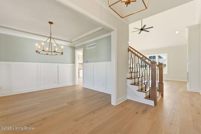 17614 Fox Spring Way, Louisville, KY 40245