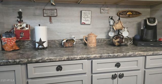 2511 N 56TH Street, Mesa, AZ 85215