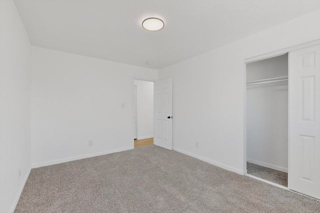 12008 Golden Gate Avenue NE, Albuquerque, NM 87111