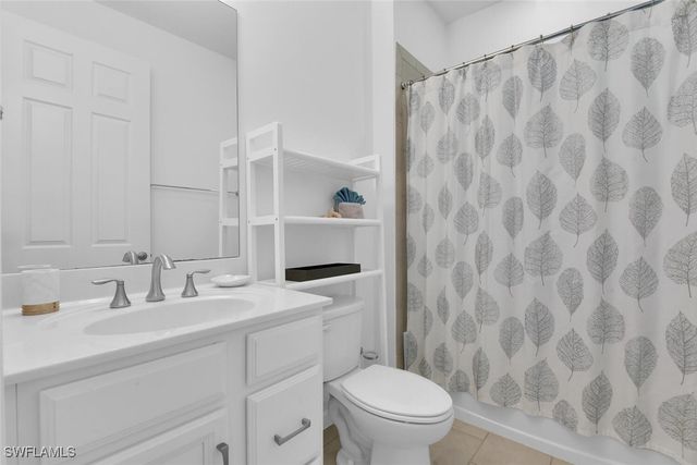 14662 Catamaran PL, Naples, FL 34114