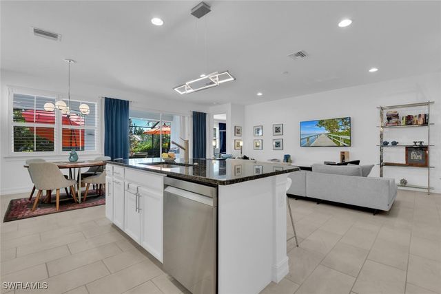 14662 Catamaran PL, Naples, FL 34114