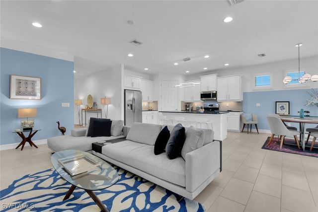 14662 Catamaran PL, Naples, FL 34114