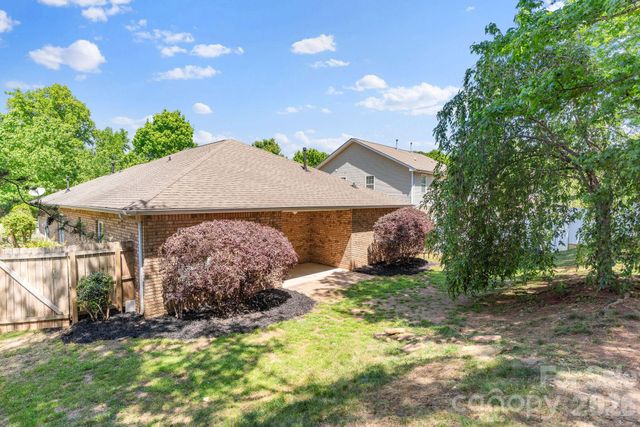7224 Caley Street, Denver, NC 28037