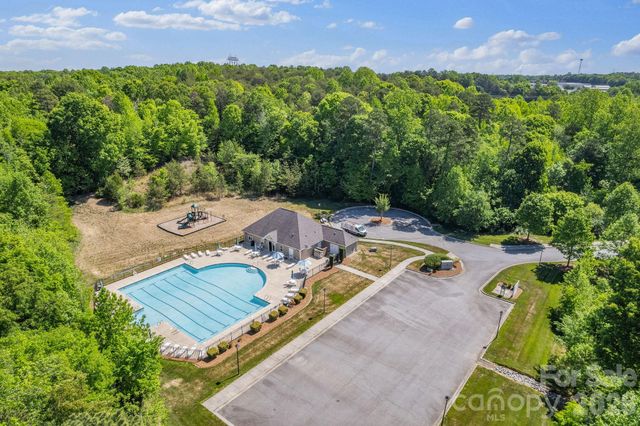 7224 Caley Street, Denver, NC 28037