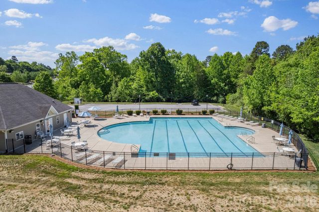 7224 Caley Street, Denver, NC 28037