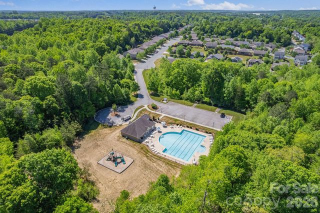 7224 Caley Street, Denver, NC 28037