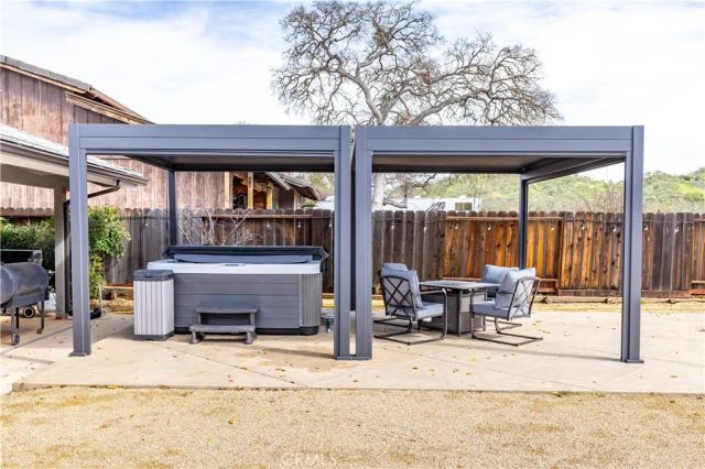 1856 Southfork Place, Paso Robles, CA 93446