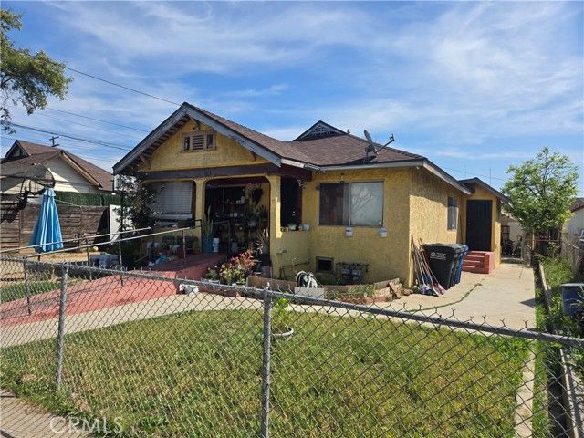 156 N Hicks, Los Angeles, CA 90063