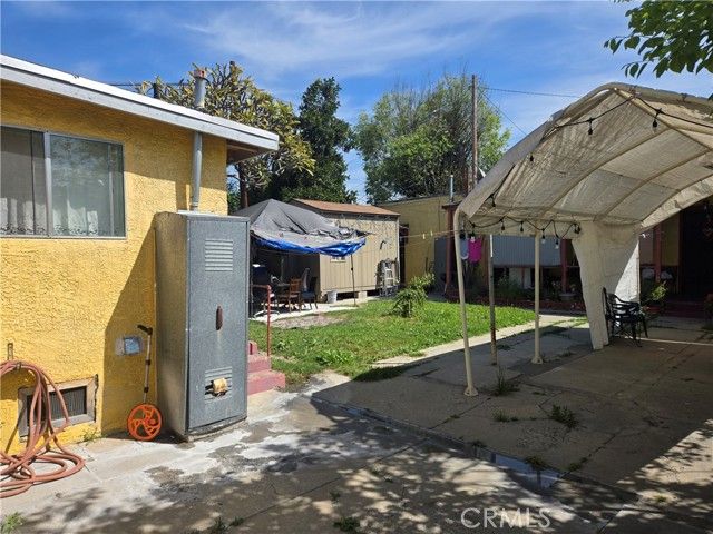 156 N Hicks, Los Angeles, CA 90063
