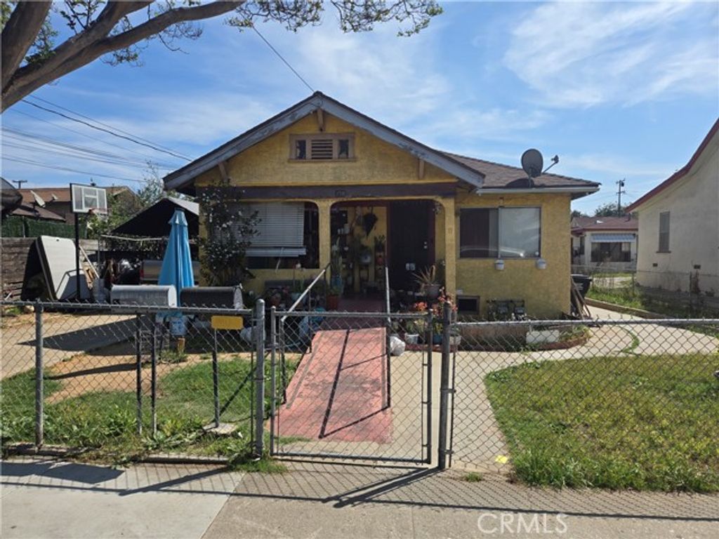 156 N Hicks, Los Angeles, CA 90063