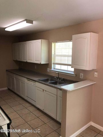 1506 Woodward Avenue, Gulfport, MS 39501