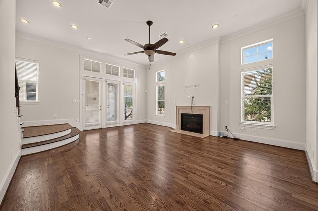 703 Live Oak Street, Houston, TX 77003