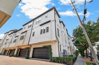 703 Live Oak Street, Houston, TX 77003