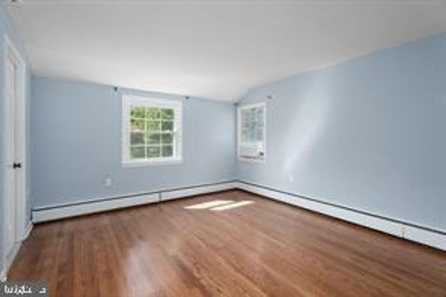 16 CHERRY BROOK DR, Princeton, NJ 08540