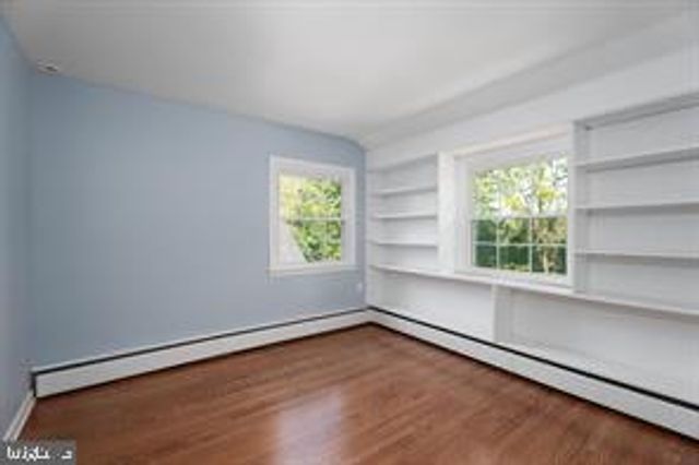 16 CHERRY BROOK DR, Princeton, NJ 08540