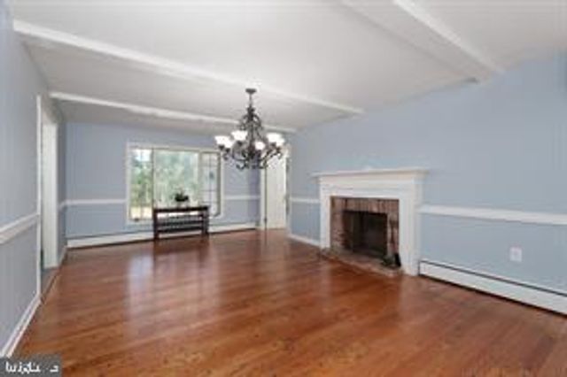 16 CHERRY BROOK DR, Princeton, NJ 08540