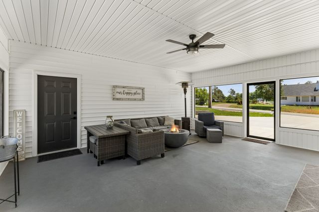 109 Indian Creek Rd, Hohenwald, TN 38462